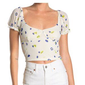 NWOT Abound Puff Sleeve Floral Crop Top Size Medium